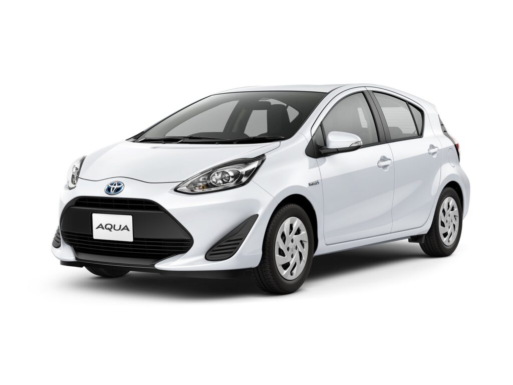 Toyota Aqua – Journey Car Rental
